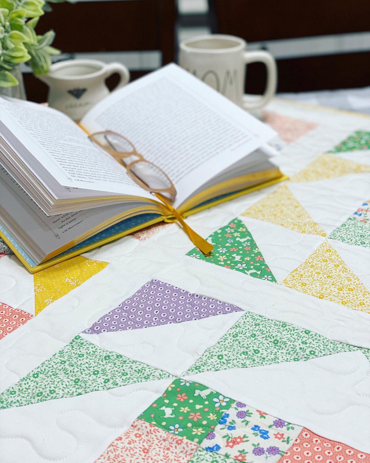 Nettie&#39;s Garden Mini by Lindsey Weight of Primrose Cottage Quilts - Quilt PDF Pattern